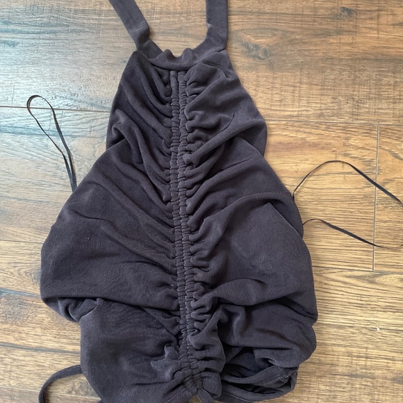 Express ruched  top m  NWT PLUM - Picture 2 of 3